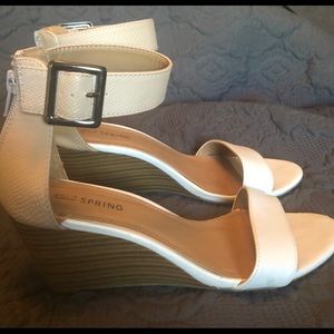 Call It Spring Wedges sz 6.5